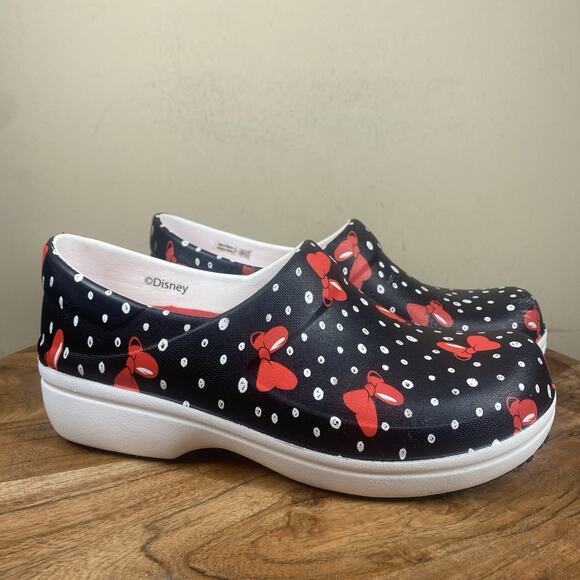Crocs Minnie Mouse Neria Pro II Womens Black Red Size 7 Disney Clogs Shoes - Picture 1 of 10